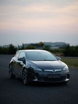 Opel Astra 2.0 Turbo 206kW S/S OPC OPC - Opel Astra aus 2012: Opc