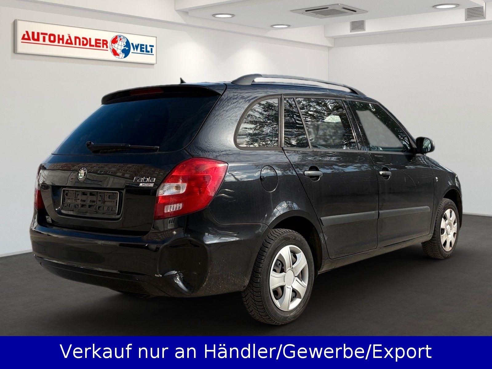 Skoda Fabia 2010 — photo 5