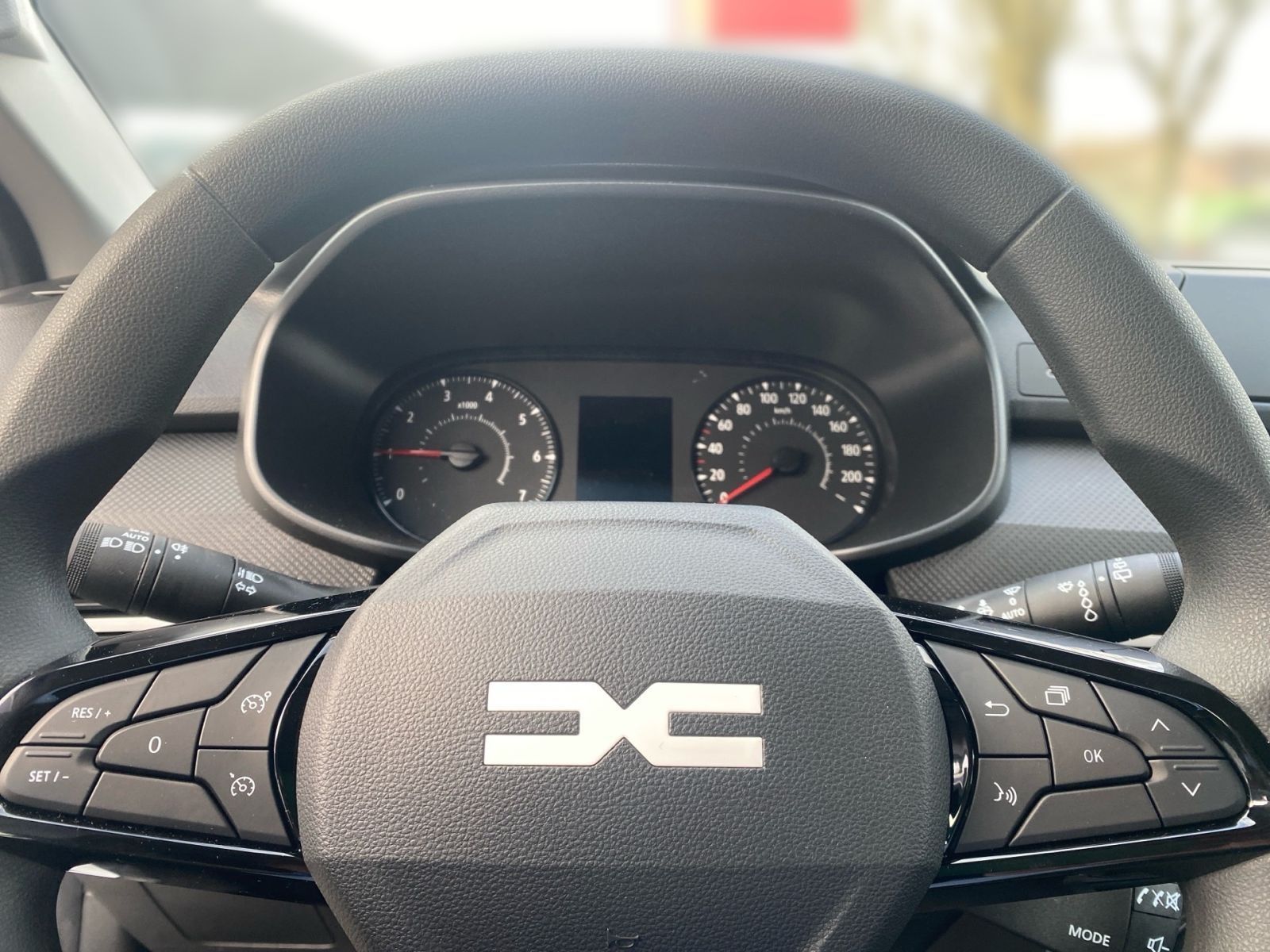 Fahrzeugabbildung Dacia Sandero Essential 1.0 SCe 65 *KLIMA*PDC*LED*