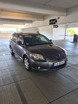 Toyota Avensis Kombi T25 2.0 Benzin Automa... - Toyota Avensis aus 2008: Kombi
