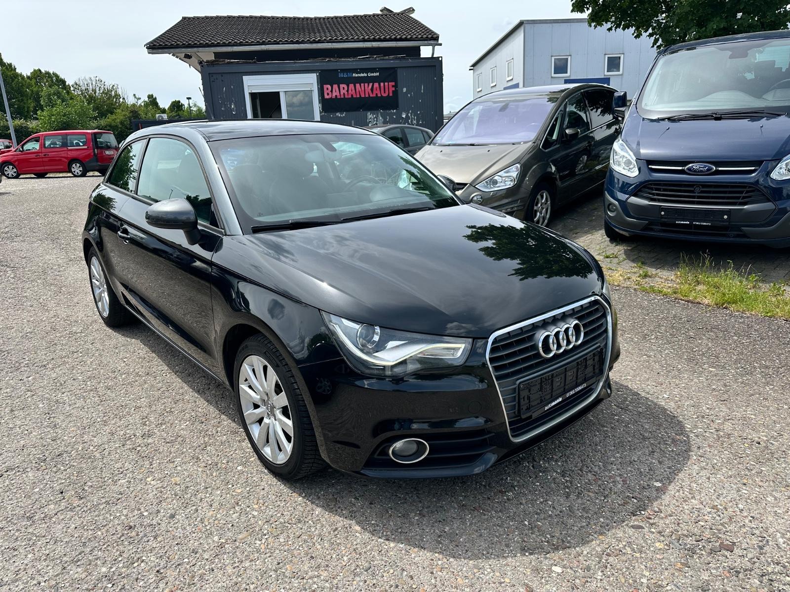 Audi A1 ambition NAVI/XENON/TEM/MFL/USW