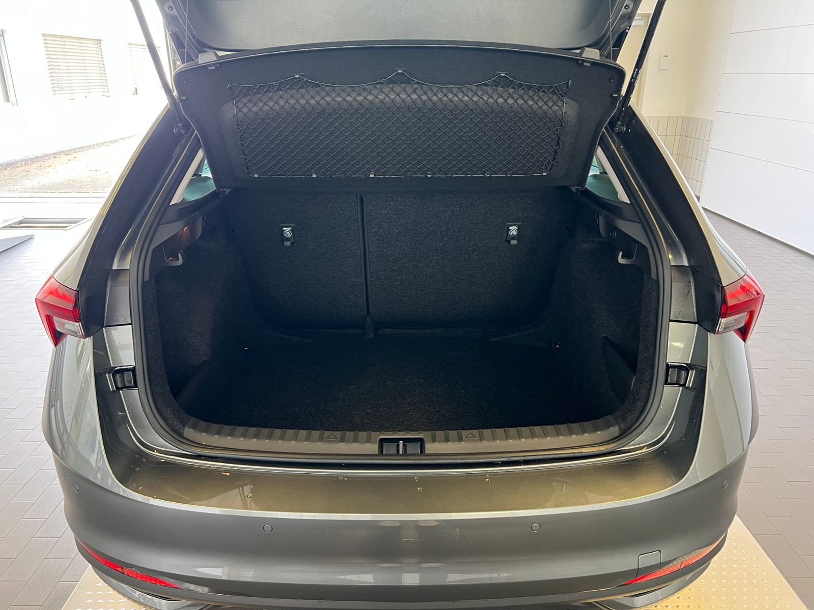 Fahrzeugabbildung SKODA Scala Selection 1.0 TSI DSG *AHK, LED, ACC, Kame