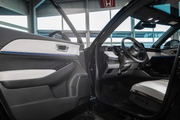 Bild 12 Honda e:Ny1 Advance Navi Sitzheizung Rückfahrkamera