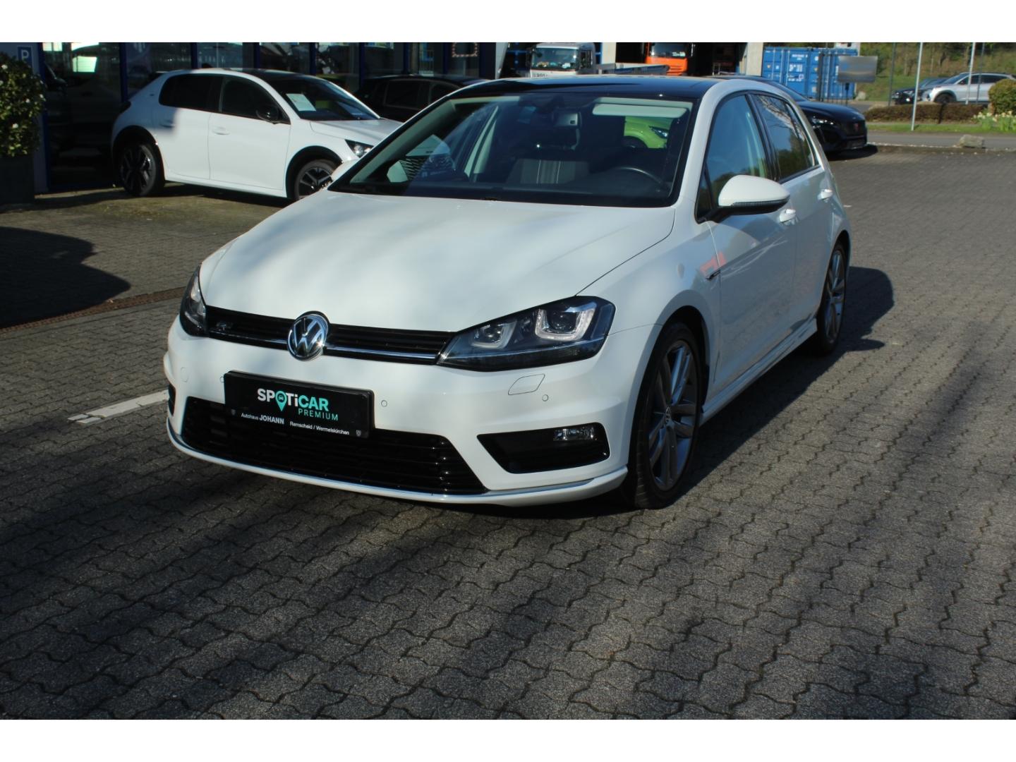 Volkswagen Golf VII Lounge BMT 1.4 5türig *Schiebedach*