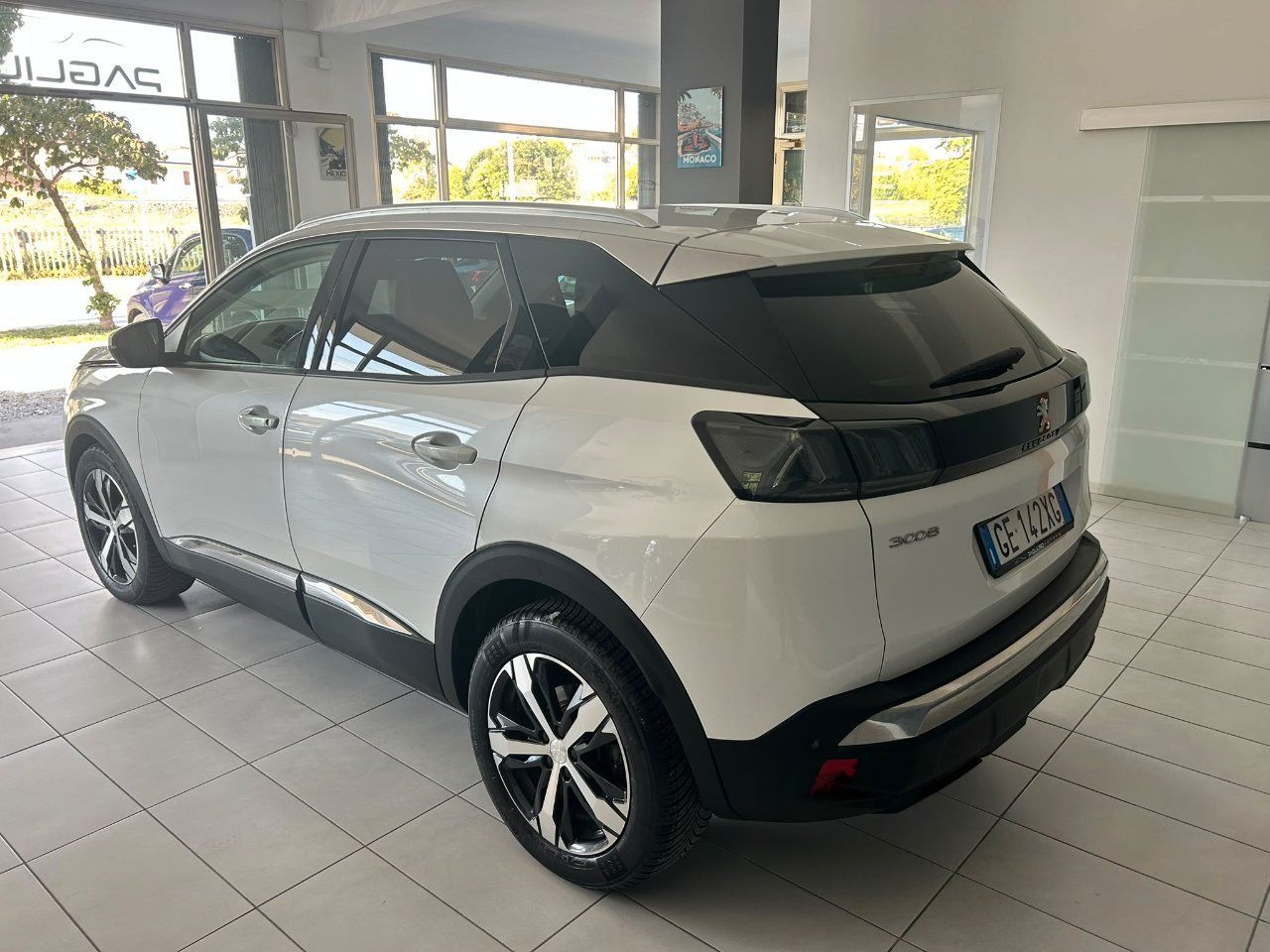Peugeot 3008 3008 1.5 bluehdi Allure Pack s&s 13 imagem 3