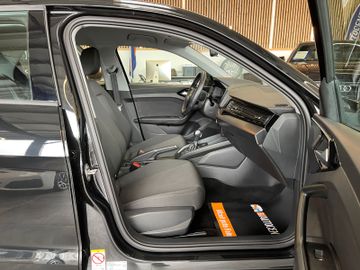 Audi A1 Sportback 25 TFSI *LED*DAB*TEMP**MFL*APS*