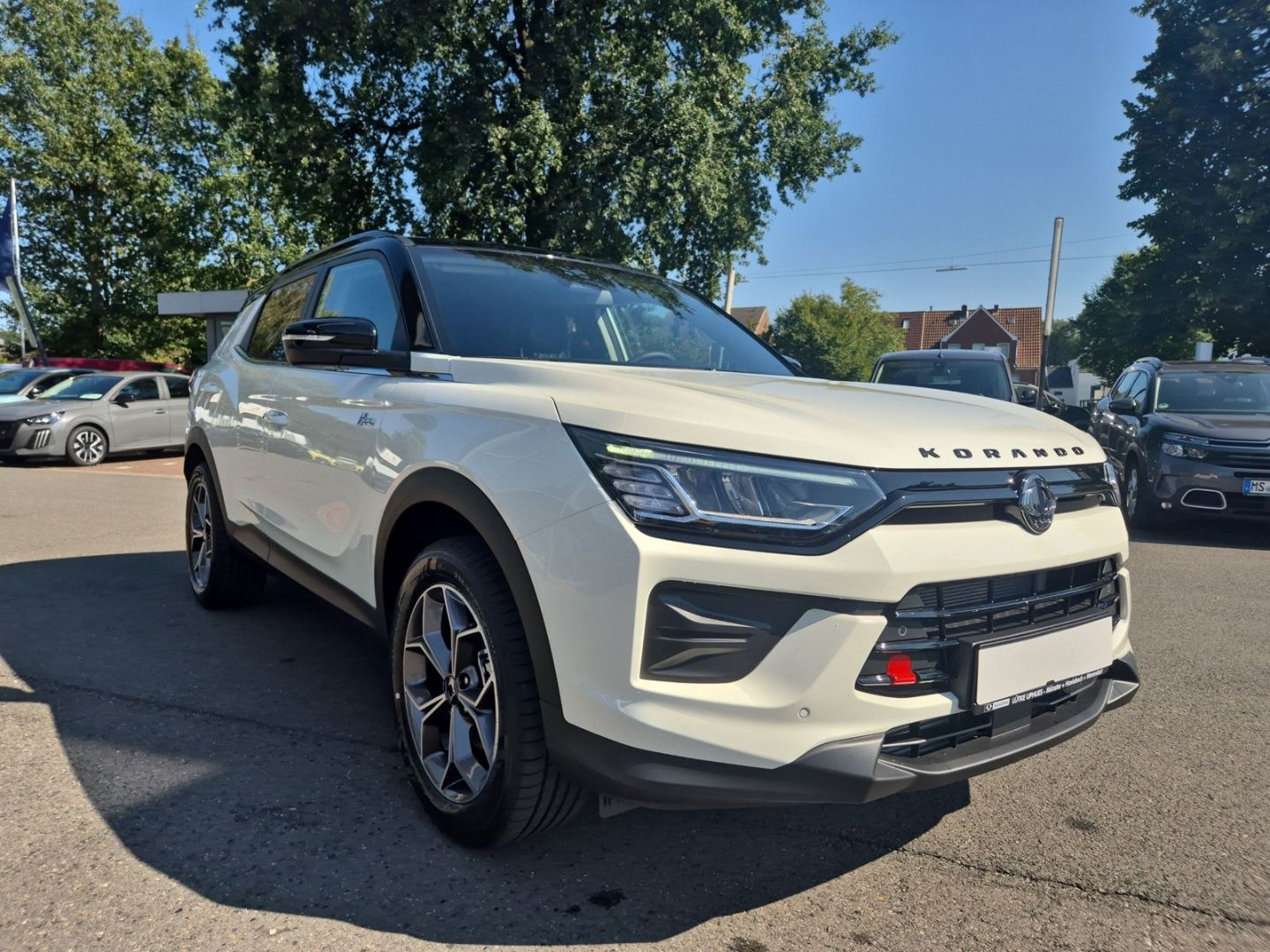 Fahrzeugabbildung KGM Korando 1.5 HUD Navi LED ACC CarPlay SHZ.
