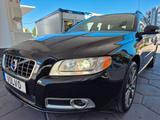 Volvo V70 T4 Summum AHK TÜV NEU - Volvo V70: Allradantrieb
