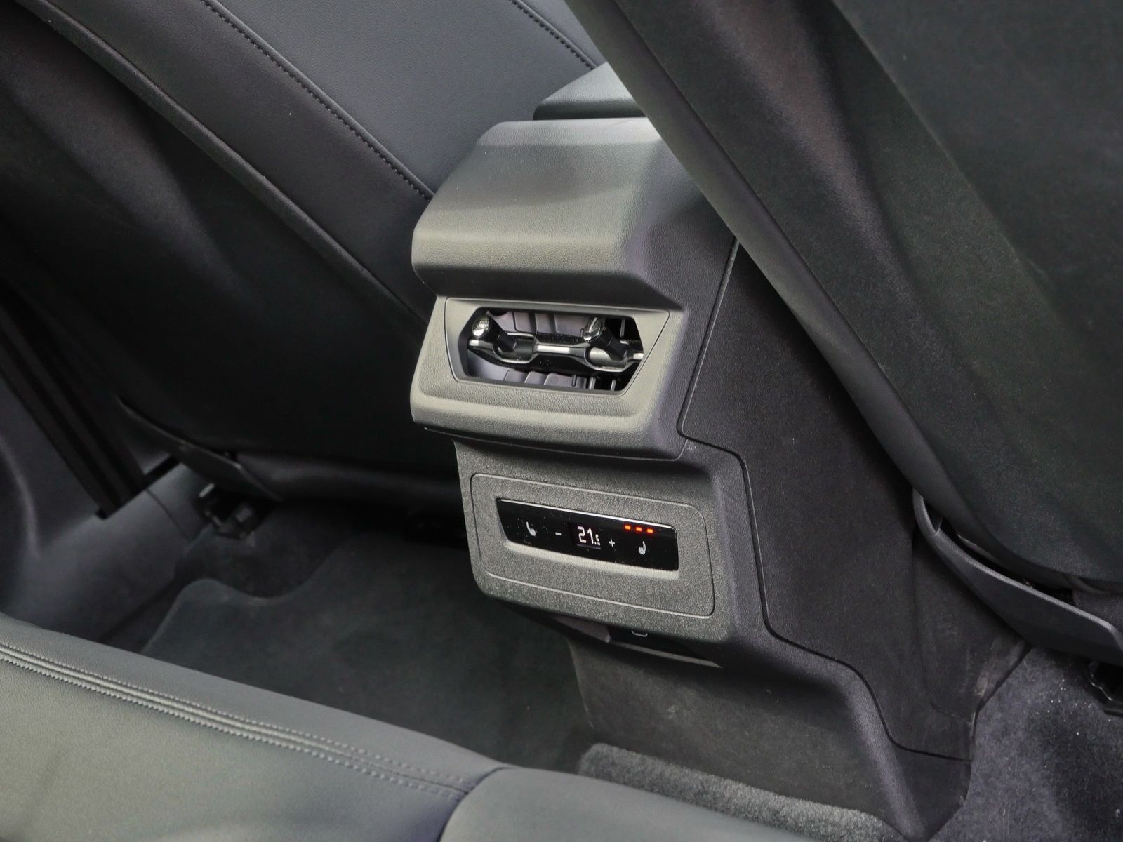 Audi Q6 e-tron - Bild 17