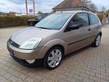 Ford Fiesta 1.3l 70PS / TÜV-AU NEU/ KLIMA-ALU/ EURO4/ - Ford Fiesta mit Benzin-Antrieb: Gold