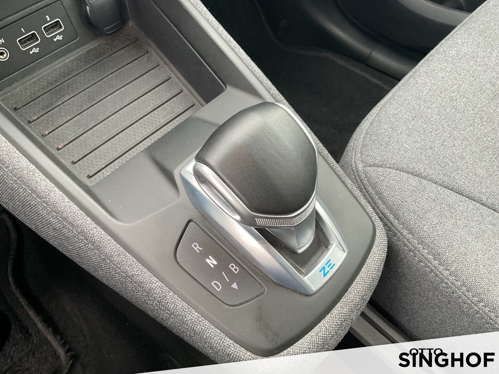 Fahrzeugabbildung Renault Zoe R110 Experience (Selection) R110 Z.E. 50 ink