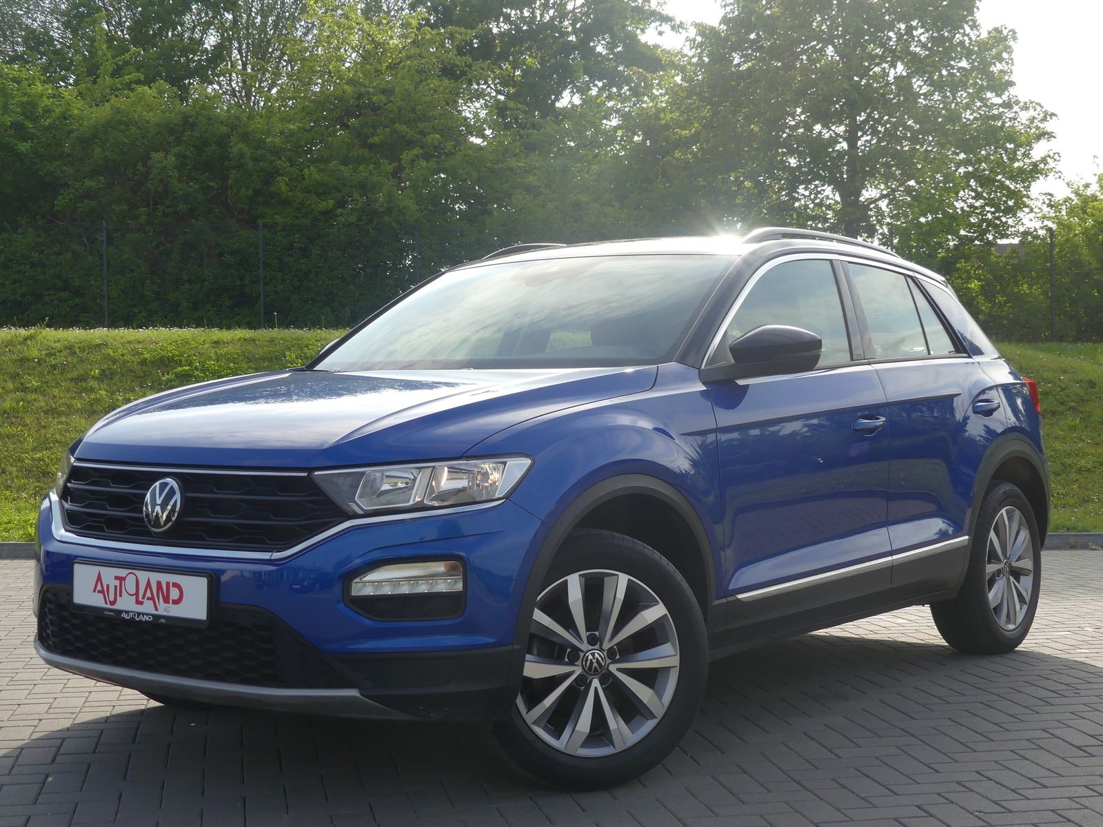 Volkswagen T-Roc 1.5 TSI Standheizung Navi Sitzheizung Spur imagem 2