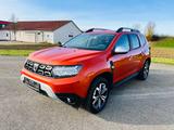 Dacia Duster II Prestige*AUTOM*NAVI*KAMERA*SITZHZG* - Dacia Duster Gebrauchtwagen in Stuttgart