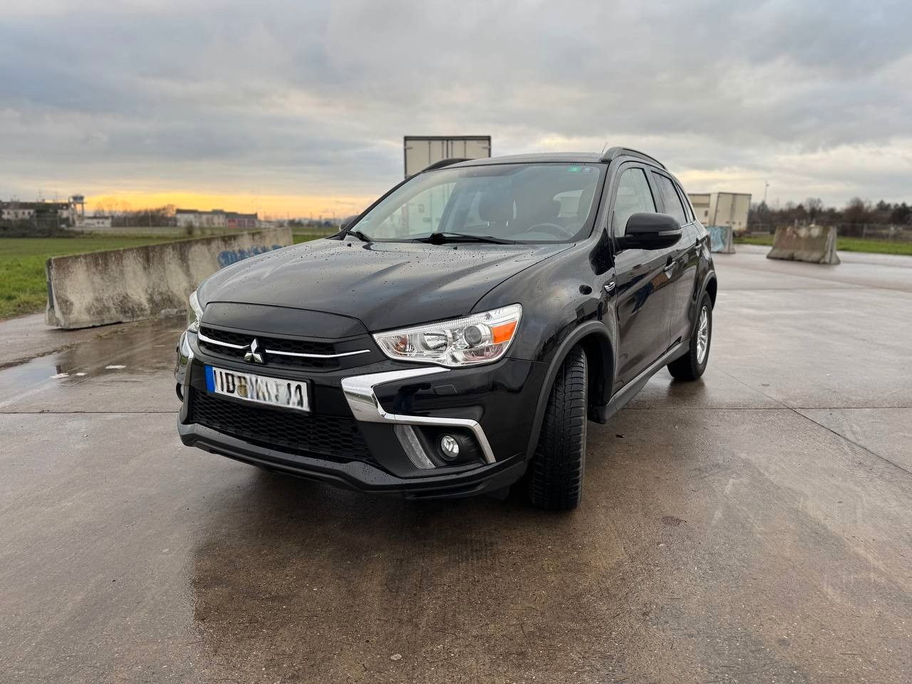 MITSUBISHI ASX
