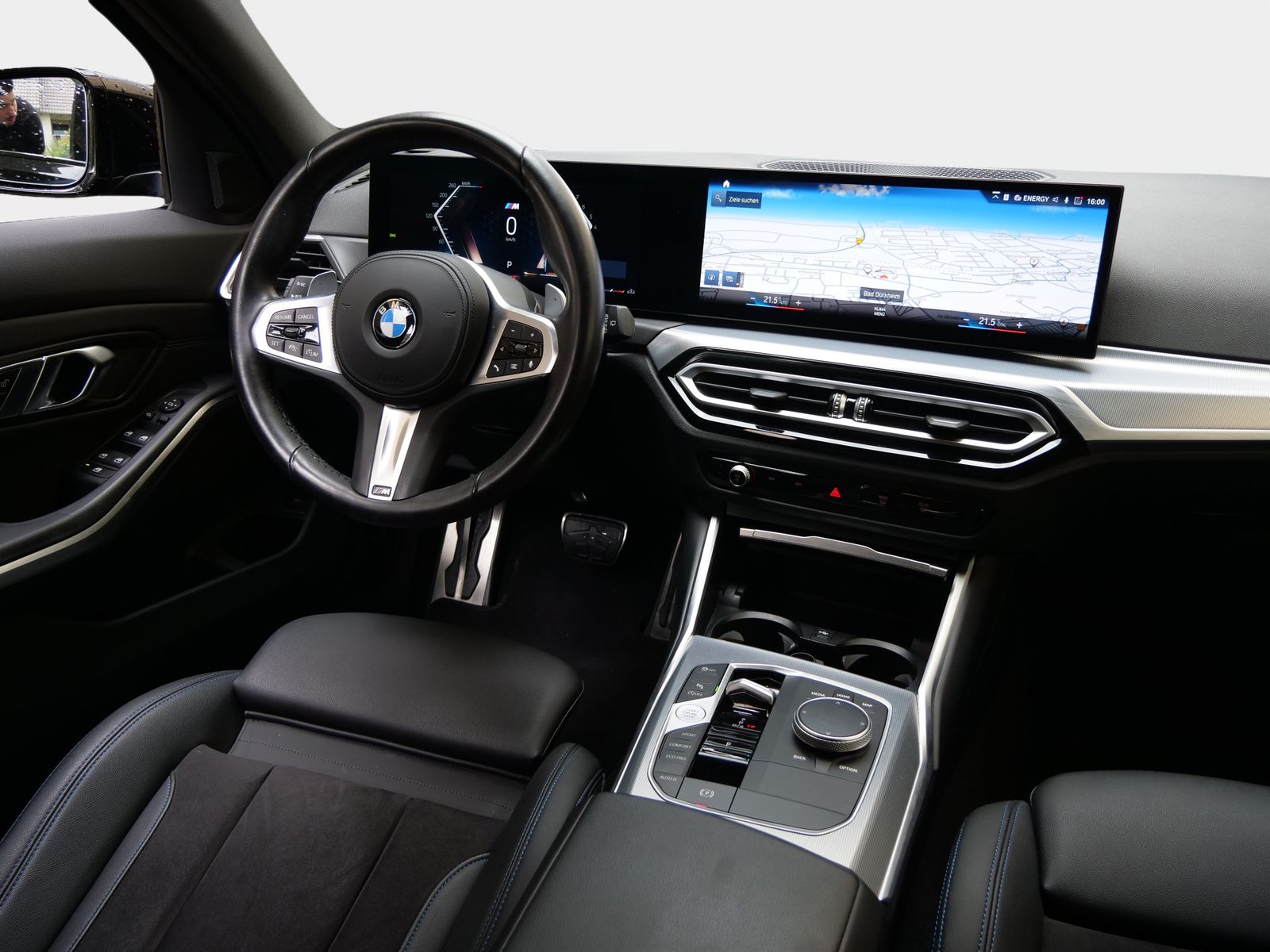 BMW 330i xDrive Touring M Sportpaket foto 13