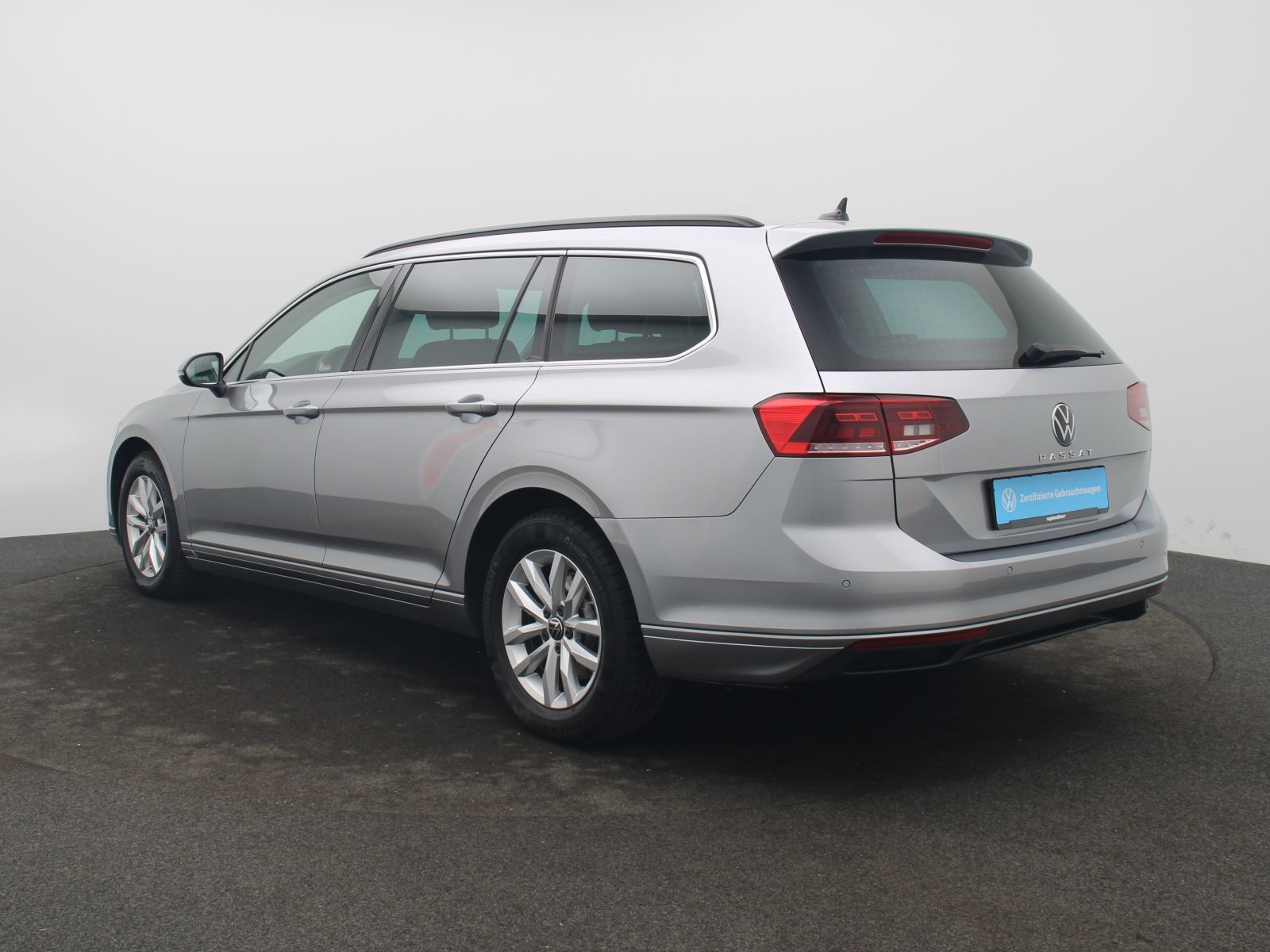 Volkswagen Passat Variant - Bild 6