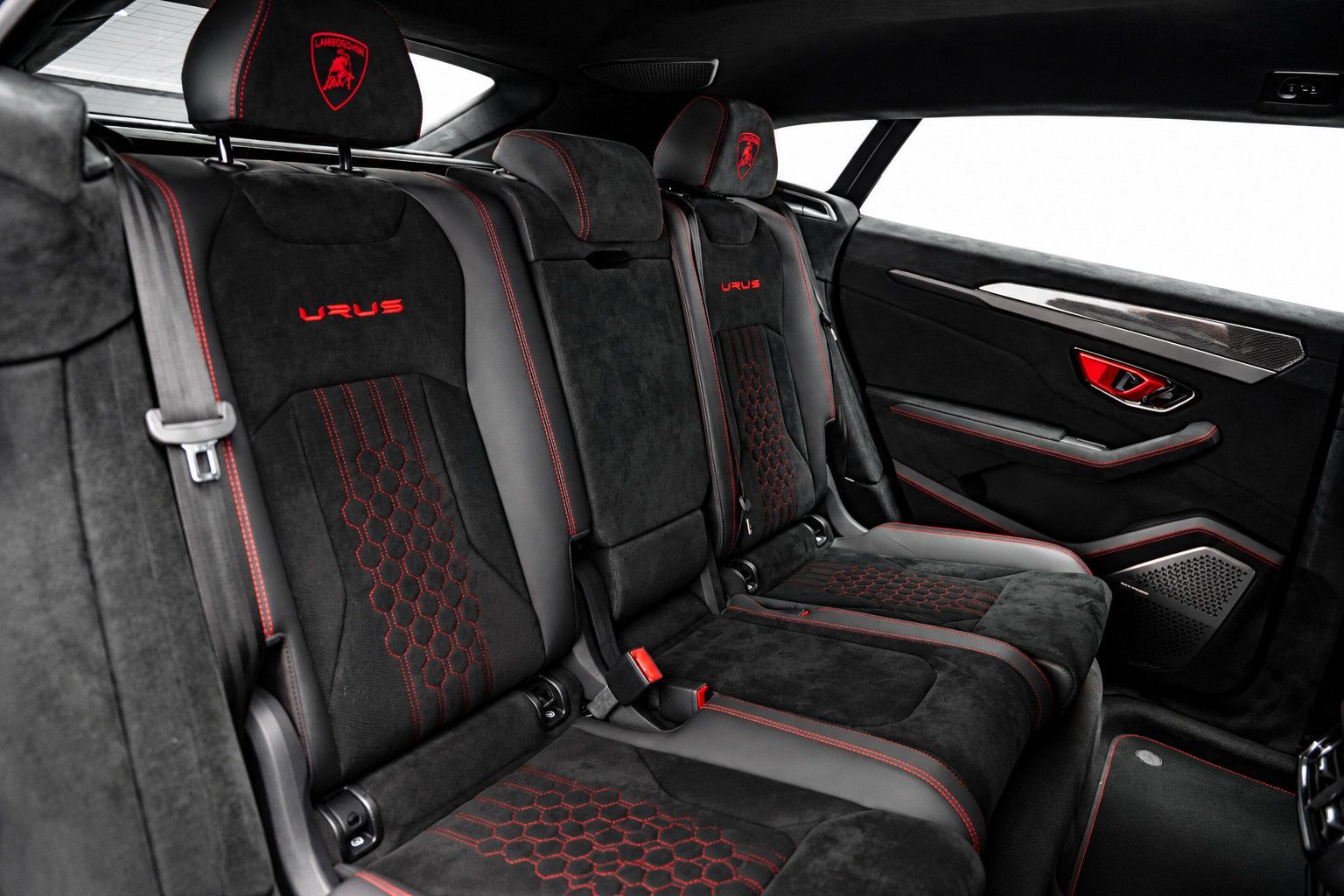 Fahrzeugabbildung Lamborghini Urus Performante *Carbon*Akrapovic*Alcantara*B&O