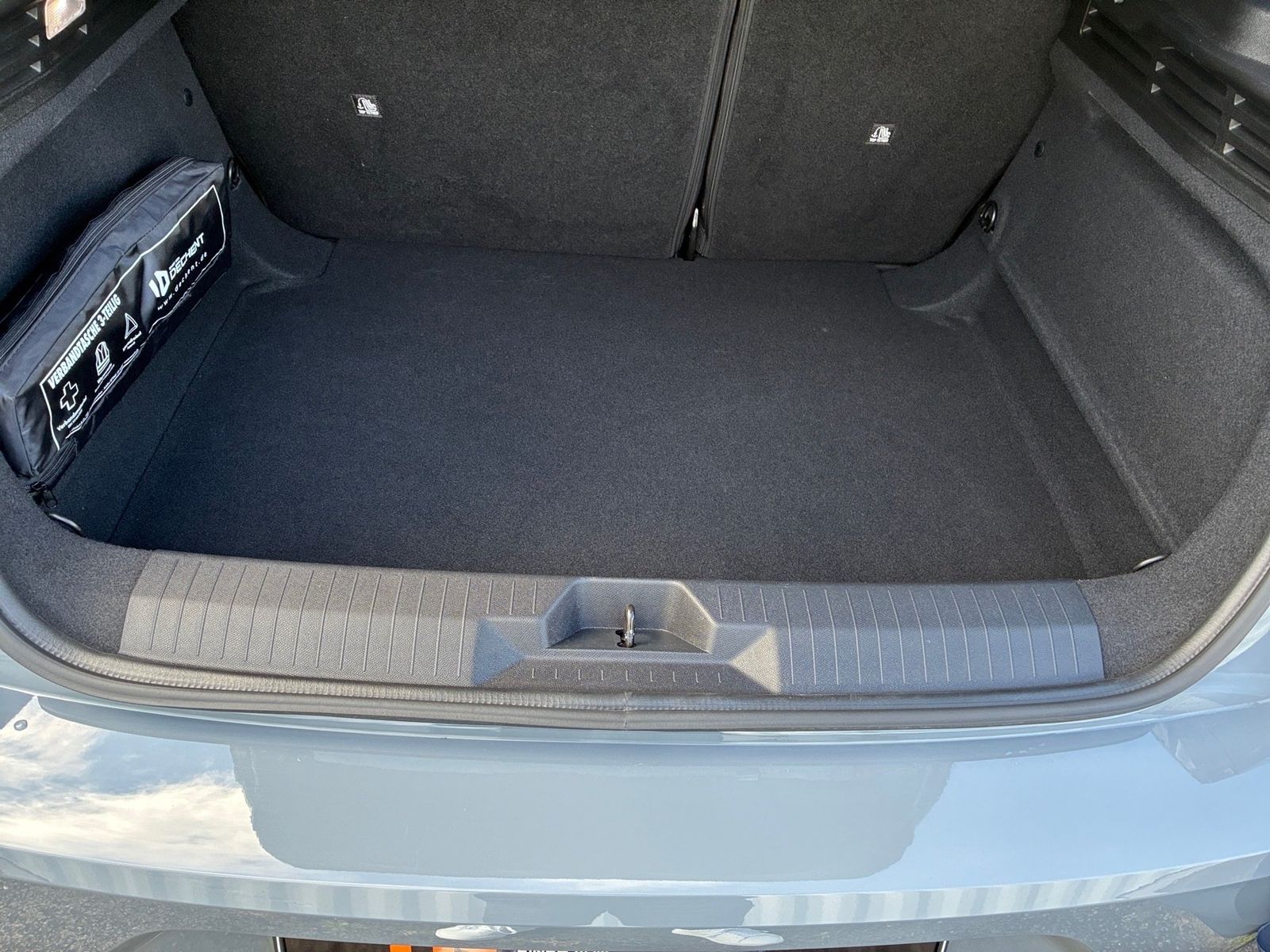 Fahrzeugabbildung Opel Astra L 1.2 Turbo Edition KlimaA,LED,SHZ,Kam.,LM
