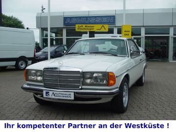 Fotografie Mercedes-Benz 230 CE 15Zoll Felgen H-Kennzeichen