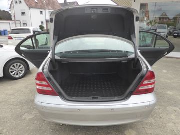 Mercedes-Benz C 200 CDI DPF Automatik  Classic SHPDCAlu 16