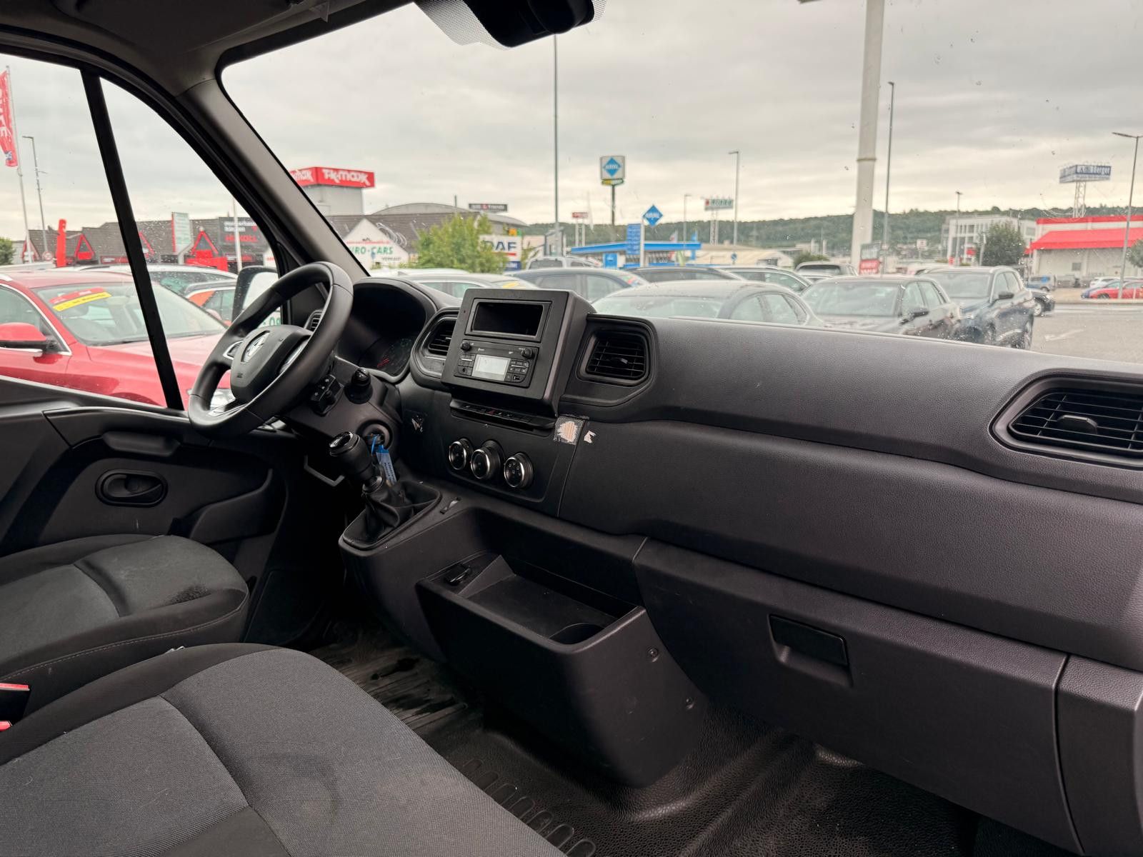 Fahrzeugabbildung Renault Master III Kasten L1H2 HKa 3,5t/ 1.HAND/TEMPOMAT