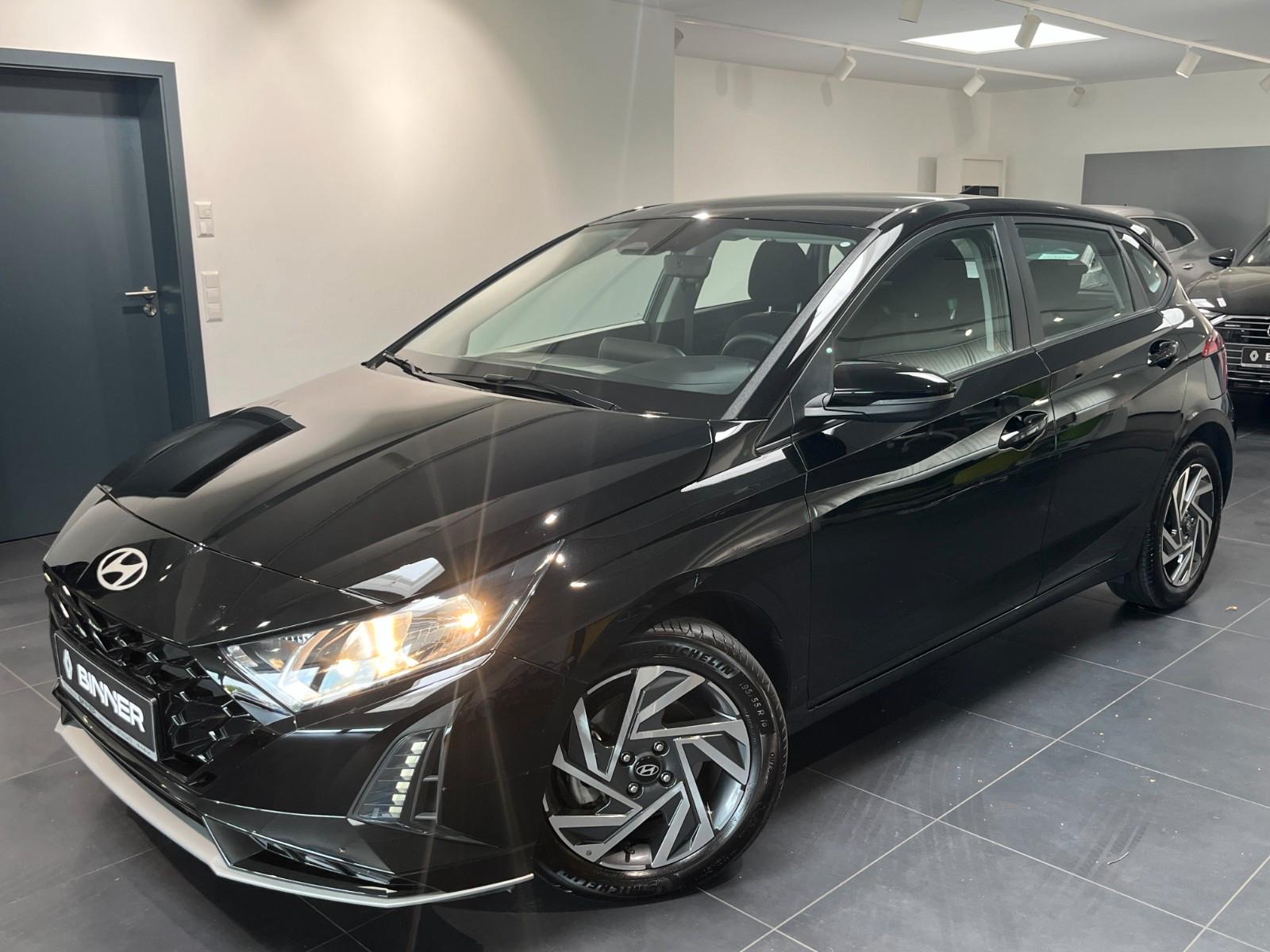 Hyundai i20 Trend *SHZ*RFK*8-FACH*