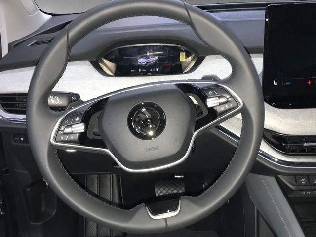 Skoda Enyaq 60 Clever *ACC*CAM*LED*NAVI*SHZ*TEL*WÄPU*