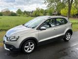 Volkswagen  Polo Cross 1.2TSI 91Tkm TÜV 03/28 Xenon Steuerk - Volkswagen Polo: Geländewagen