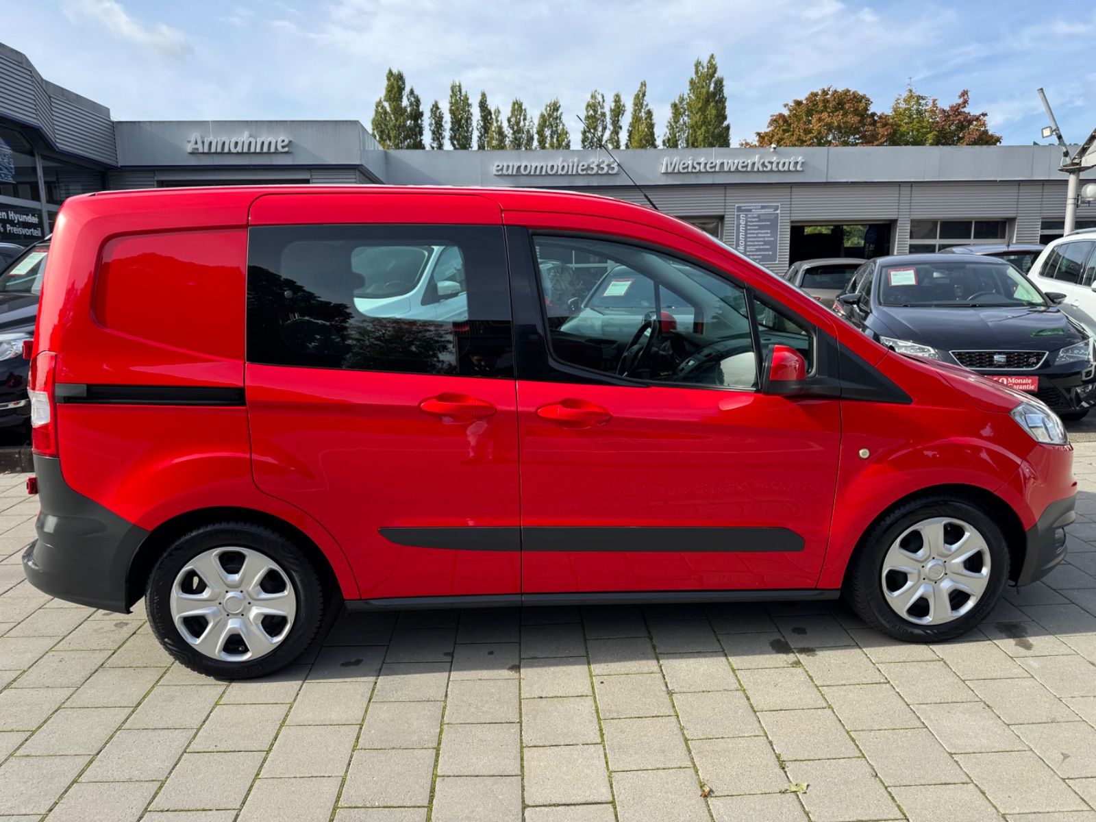 Transit Courier Kombi Trend *Klima*Schiebetür*