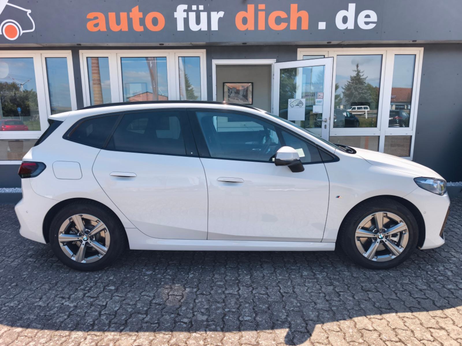 BMW 223 i xDrive*M-Sport*AHK*LED*Pano*Navi*Kamera*