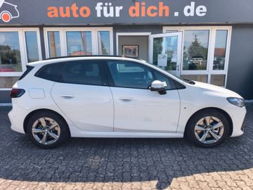 BMW 223 i xDrive*M-Sport*AHK*LED*Pano*Navi*Kamera*