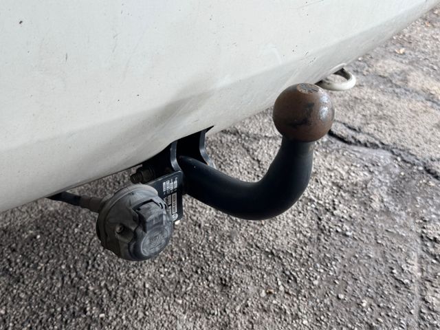 SKODA Roomster Roomster Praktik 1.6l*KLIMA*AHK*PDC*TÜV 02/2028* - Bild 10