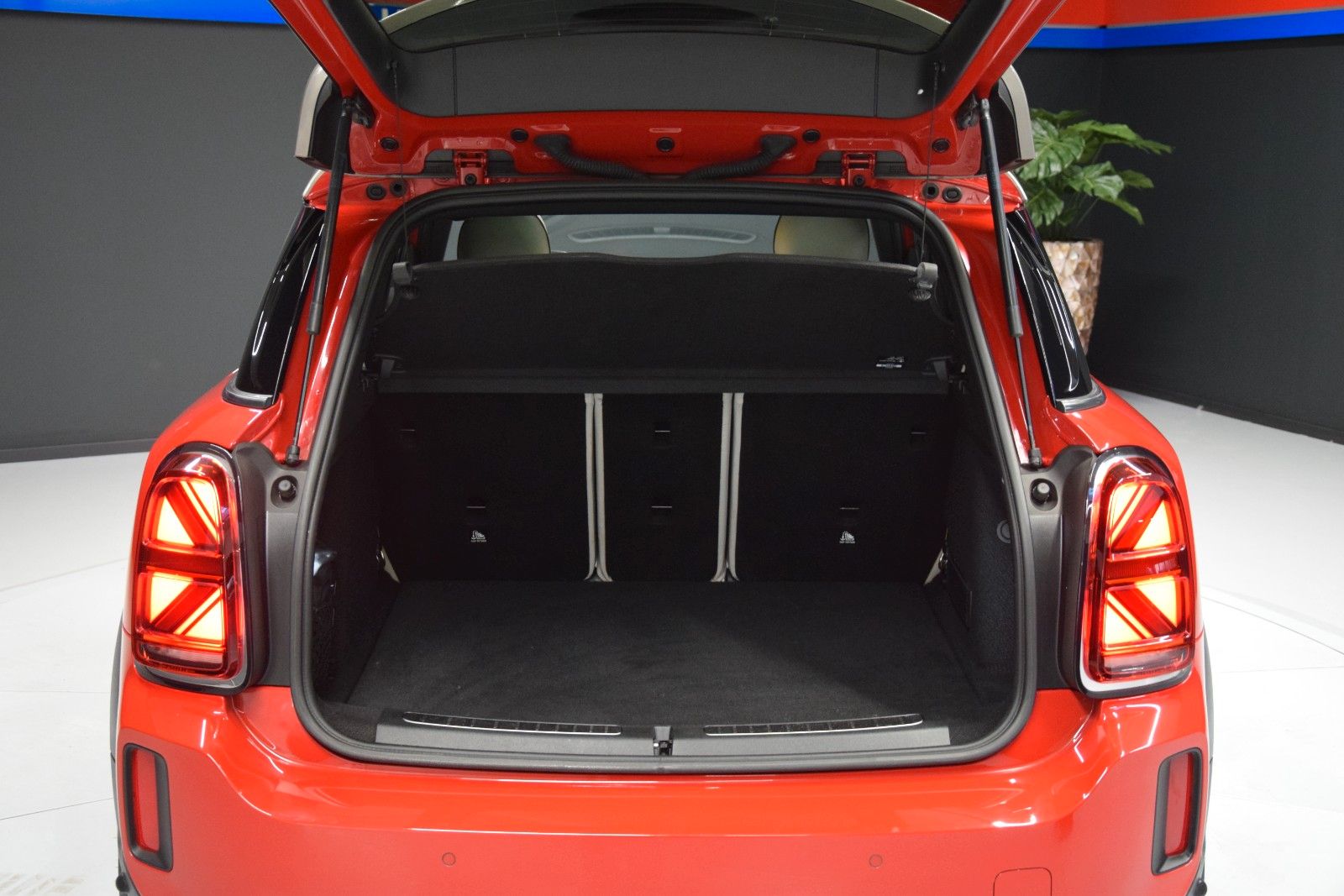 Fahrzeugabbildung MINI Countryman Cooper Yours Trim Pano ACC Memory