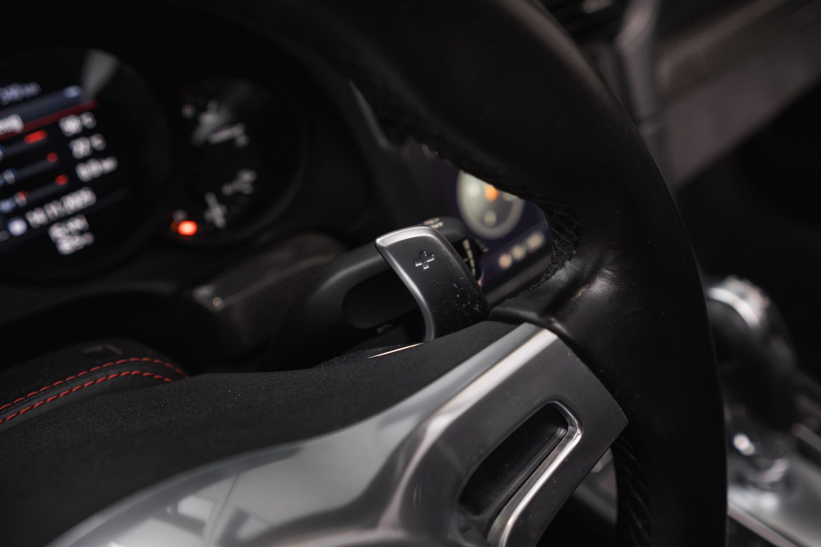 Fahrzeugabbildung Porsche 911/991.1 GTS Cabrio-el. 18Wegesitz-DAB-BOSE