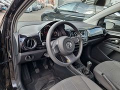 Fahrzeugabbildung Volkswagen up! 1.0 move up! 5-TÜREN KLIMA PDC
