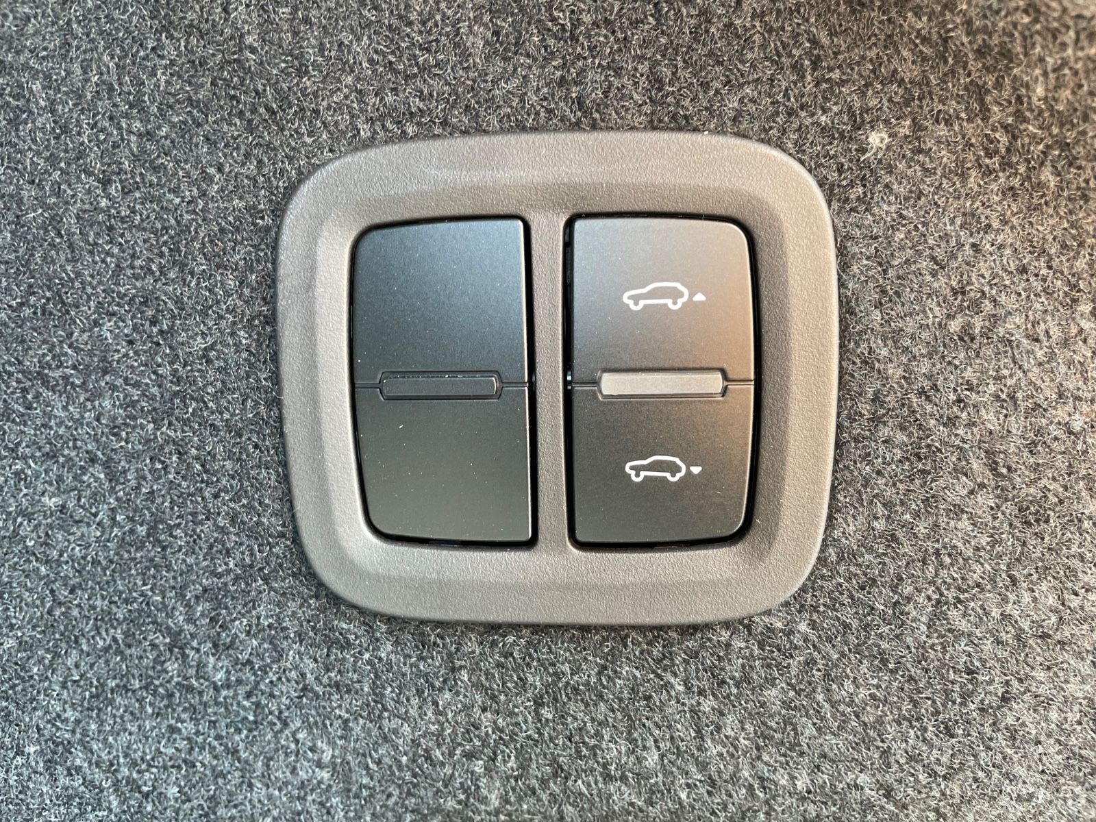 Fahrzeugabbildung Porsche Cayenne V6 Coupé |SportDesign|HUD|ACC|3.Display|