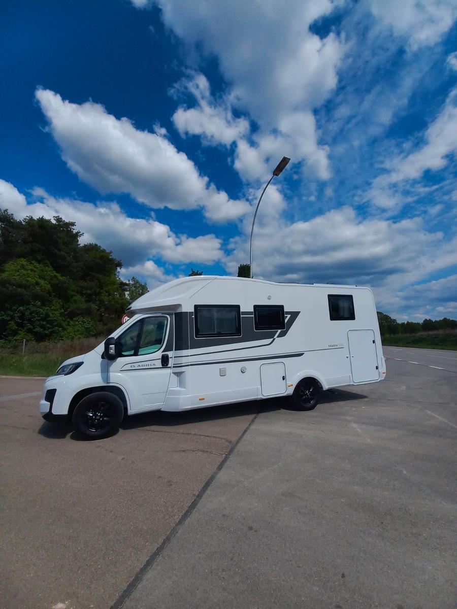 Adria Matrix All-Inn 670SL