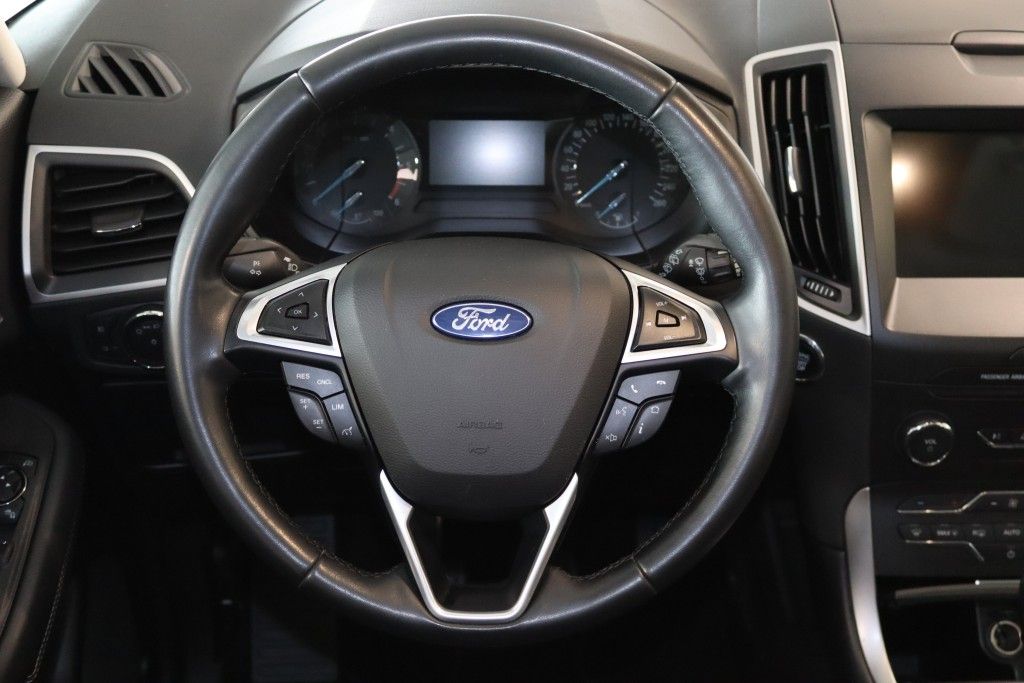 Fahrzeugabbildung Ford S-Max 2.0 EcoBlue-Navi-Kamera-LED-MFL-DAB-