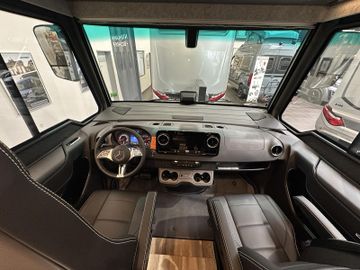 Niesmann + Bischoff Arto 78 