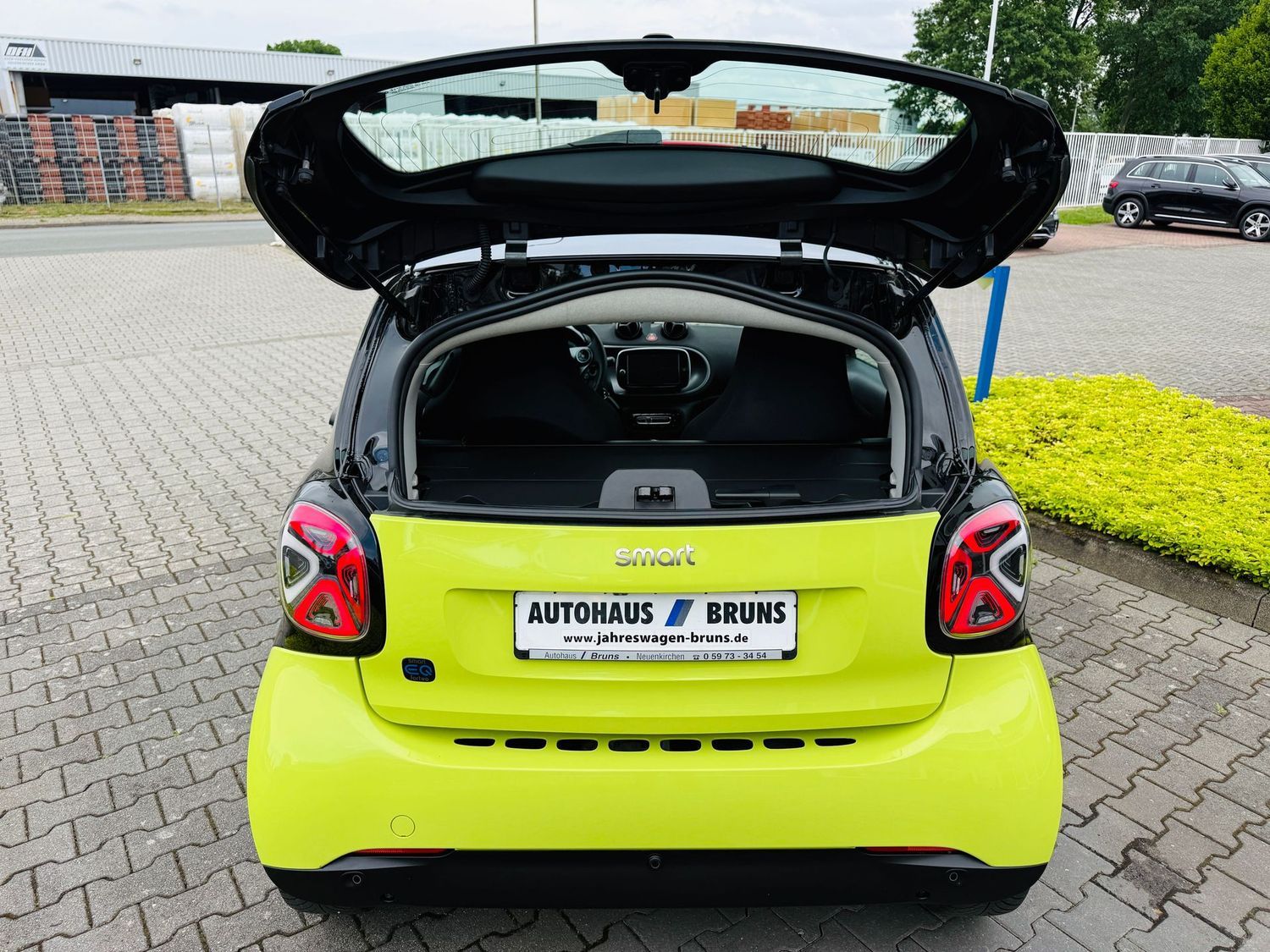 Fahrzeugabbildung Smart forTwo EQ EXCLUSIVE, Winter, LED, PTS, RFK, Pano