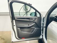 PORSCHE Macan Pano*Scheckheft*Elek. Heck*Kamara*Leder bei Bilicar