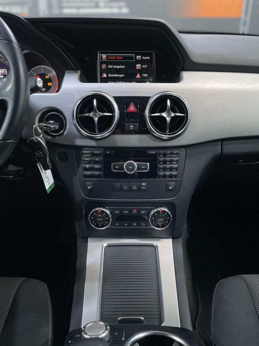 Fahrzeugabbildung Mercedes-Benz GLK 220 CDI BlueEfficiency 4Matic #Tempomat#Navi