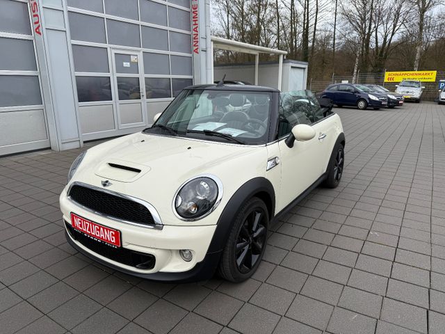 MINI COOPER S Cabrio*SCHECKHEFT+LEDER+WINDSCHOTT+17"*