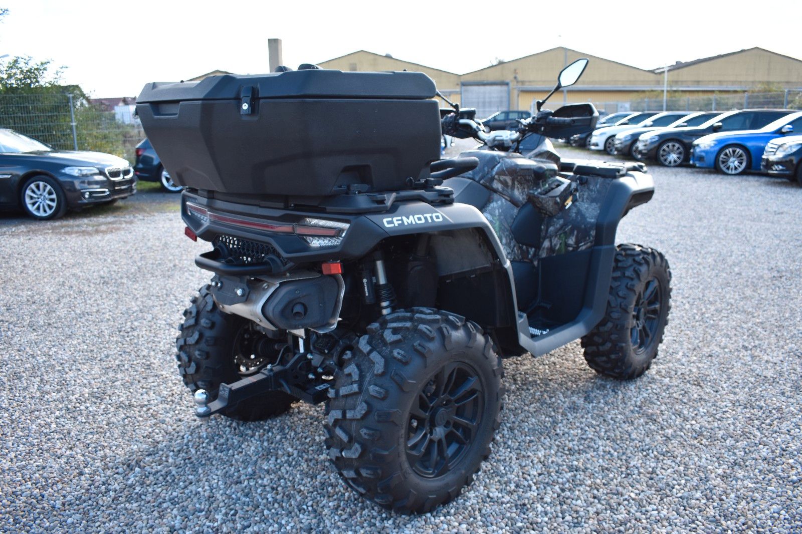 Fahrzeugabbildung CFMOTO CForce 1000 Touring Seilwinde Koffer Bügel AHK