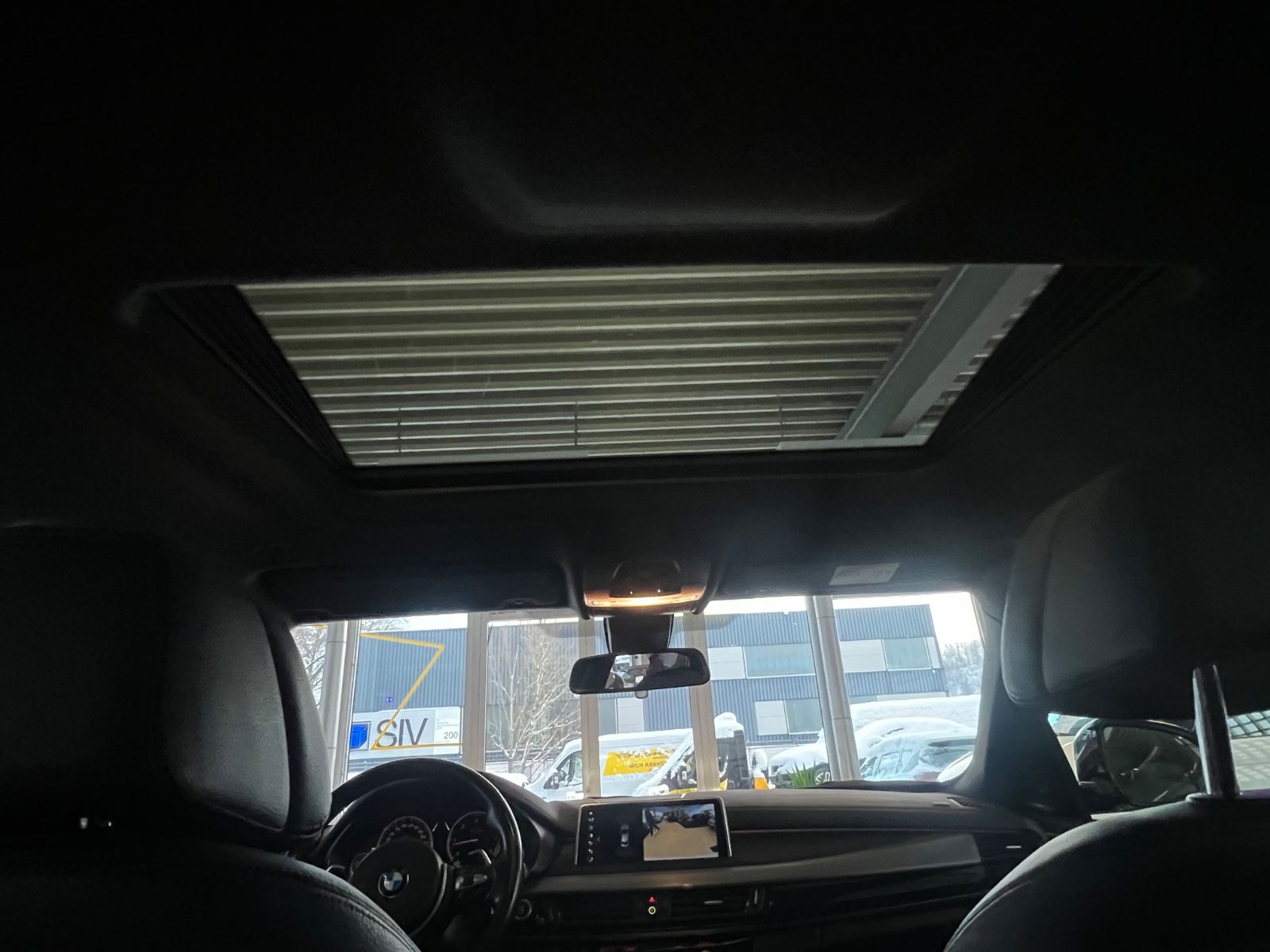 Fahrzeugabbildung BMW X6 xDrive 40 d M Sport Paket *Soft*Schiebedach*