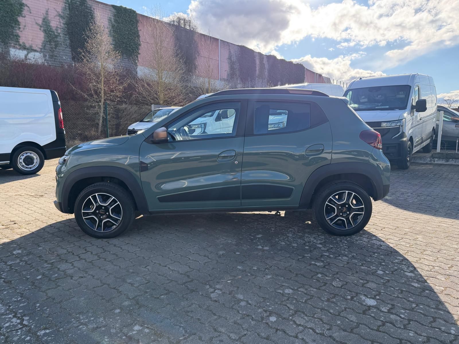 Dacia Spring - Bild 2