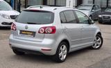 Volkswagen Golf Plus VI Style NAVI/PDC/SHZ/TEMPO/ALLWETTER - : Taxi, Limousine