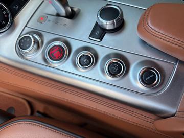 صورة مصغرة 16 لـ 2011 Mercedes-BENZ SLS AMG