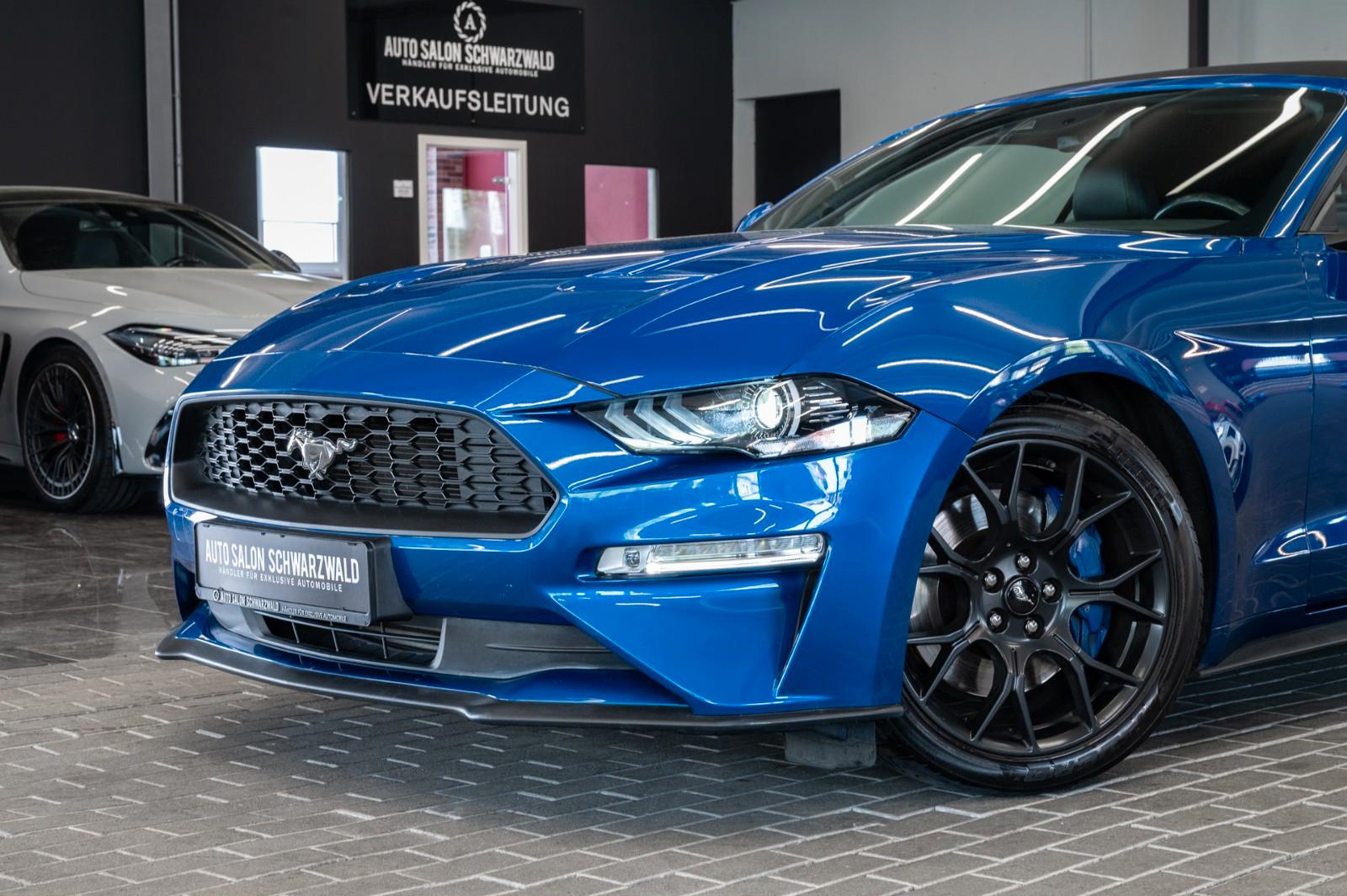 Ford Mustang 2.3 Cabrio|PERFORMANCE-PAKET|VOLLLEDER