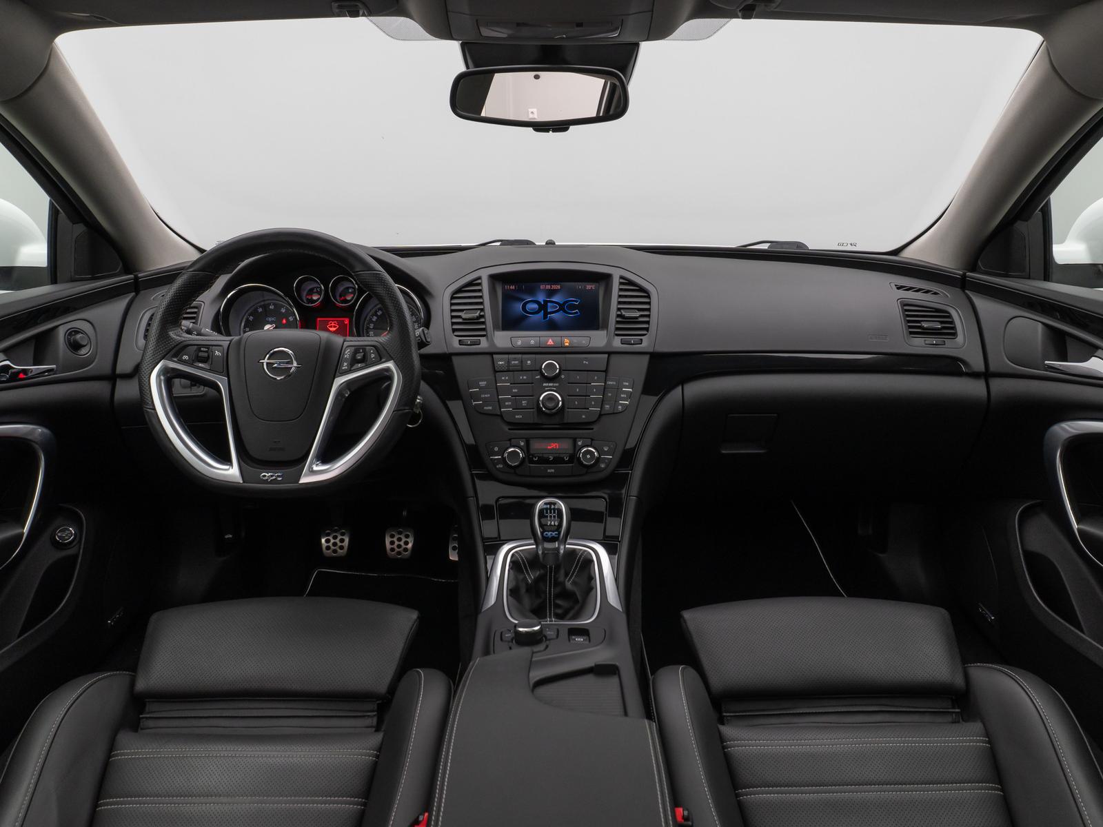 OPEL INSIGNIA OPC 2.8 V6 TURBO 325ch 4X4 - TOIT PANORAMIQUE - SIÈGES RECARO CUIR CHAUFFANTS - INFINITY - SUSPENSION FLEXRIDE